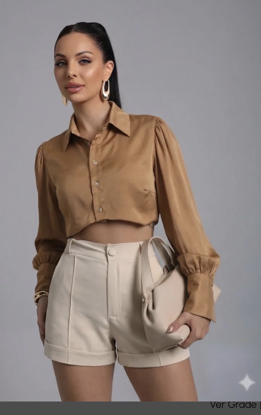 Blusa em cetim.